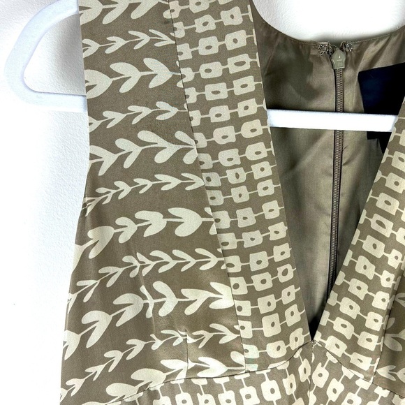 Anna Sui | Silk Wheatfields Deep V Neck Dress Earthy Wedding Guest | 4 - Picture 4 of 7